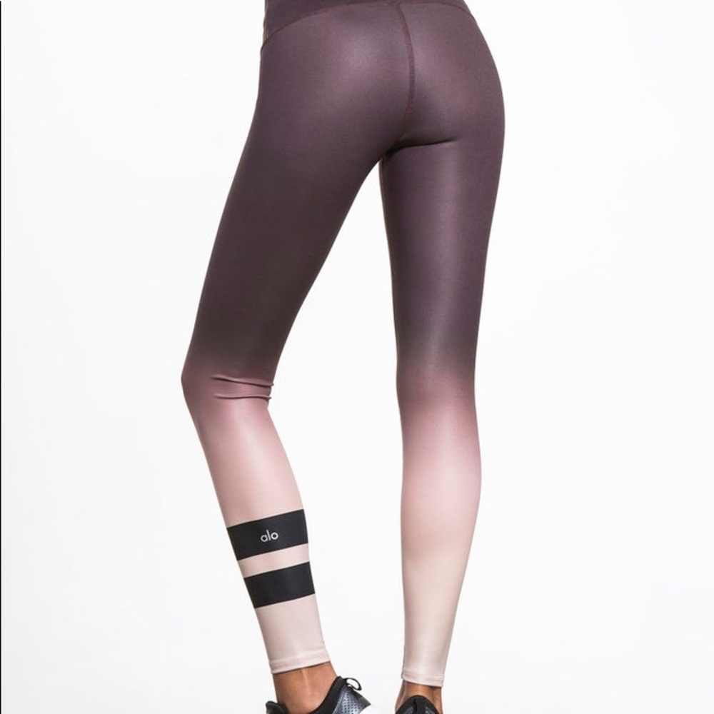 ALO Yoga Airbrush Legging in Small